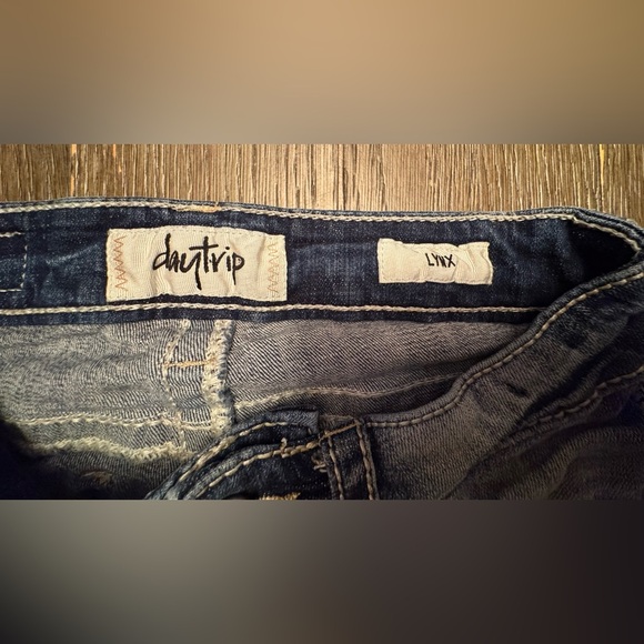 Daytrip Jeans Women's - Picture 5 of 8
